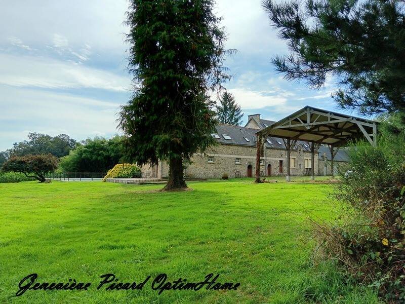 Maison à vendre, 370m², PLUMELIAU