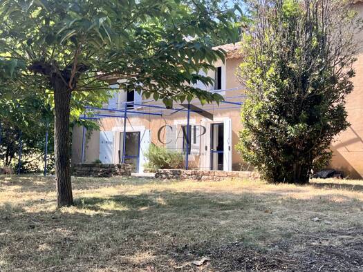 Ferme à vendre 685 000 € 6 pièces 4 chambres 168 m² 2 294 m² de terrain Châteauneuf-le-Rouge 13790