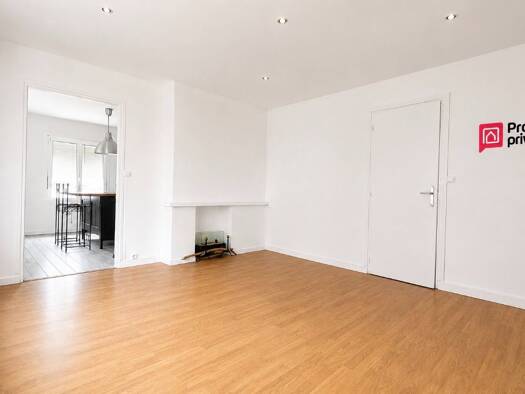 Appartement à vendre 101 500 € 6 pièces 1 chambre 54,52 m² Étage 1/2 Gambetta Boulogne-sur-Mer 62200