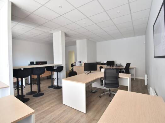 Local commercial à vendre 190 000 € 85 m² de surface de vente La Colline Meximieux 01800
