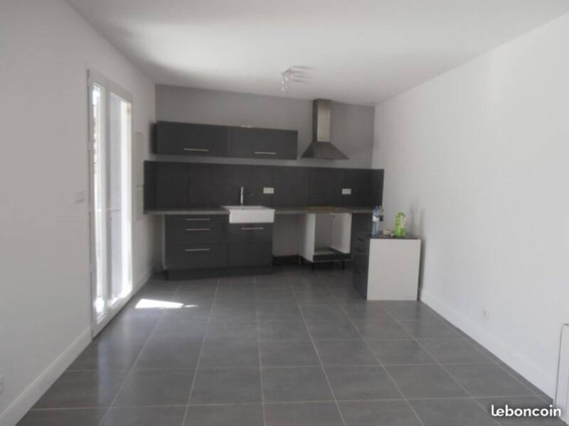 Maison à louer, 60m², GIGNAC LA NERTHE