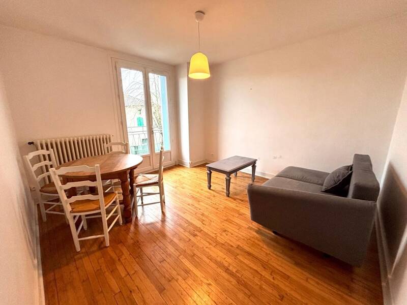 Maison à louer, 58m², CHAMPCEVINEL