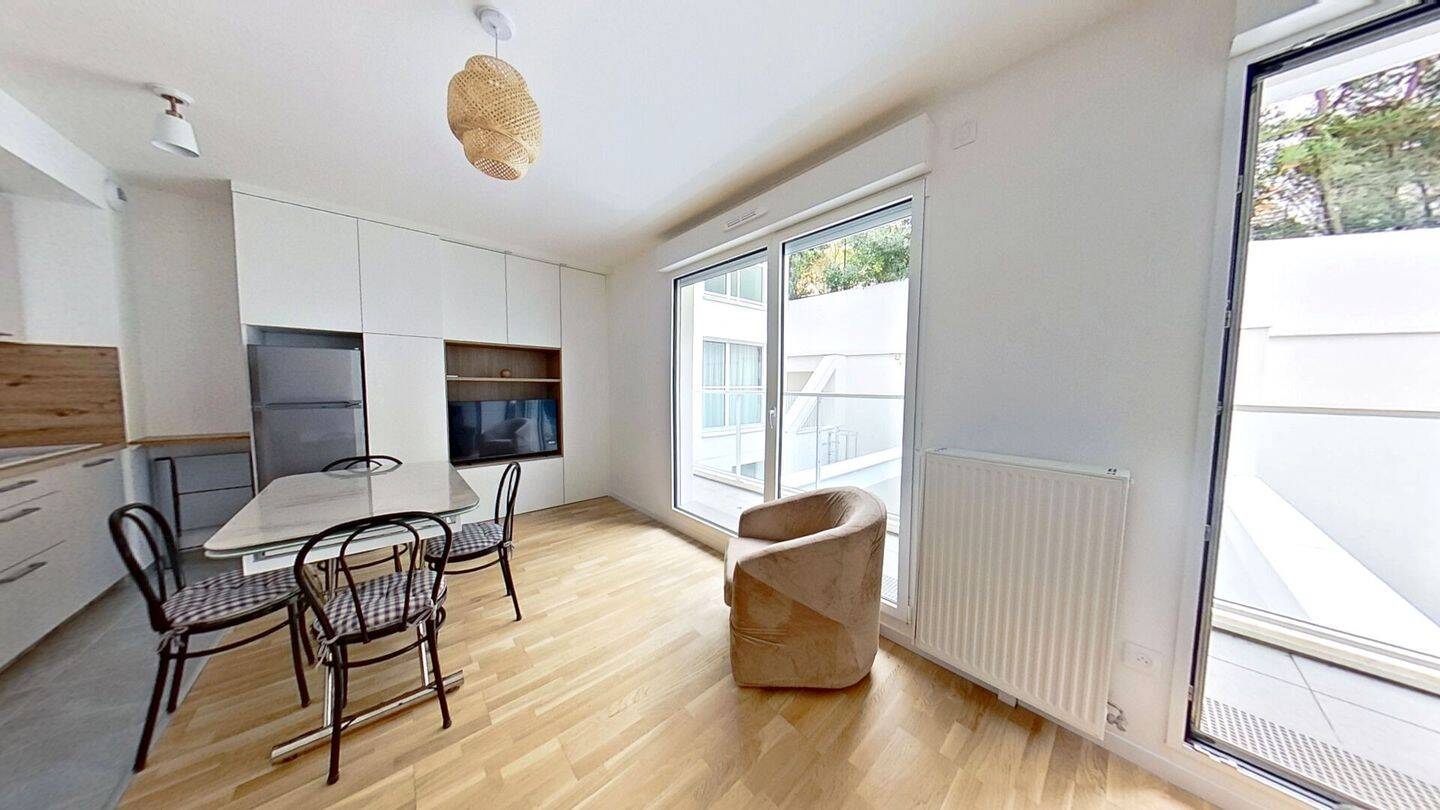 Maison à louer, 33m², ISSY LES MOULINEAUX