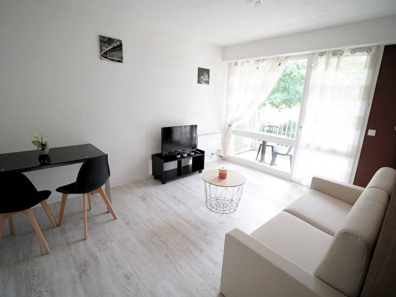 Maison à louer, 29m², GEX