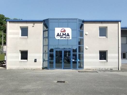 Local commercial à vendre 890 000 € 880 m² de surface de vente Saint-Donat-sur-l'Herbasse 26260