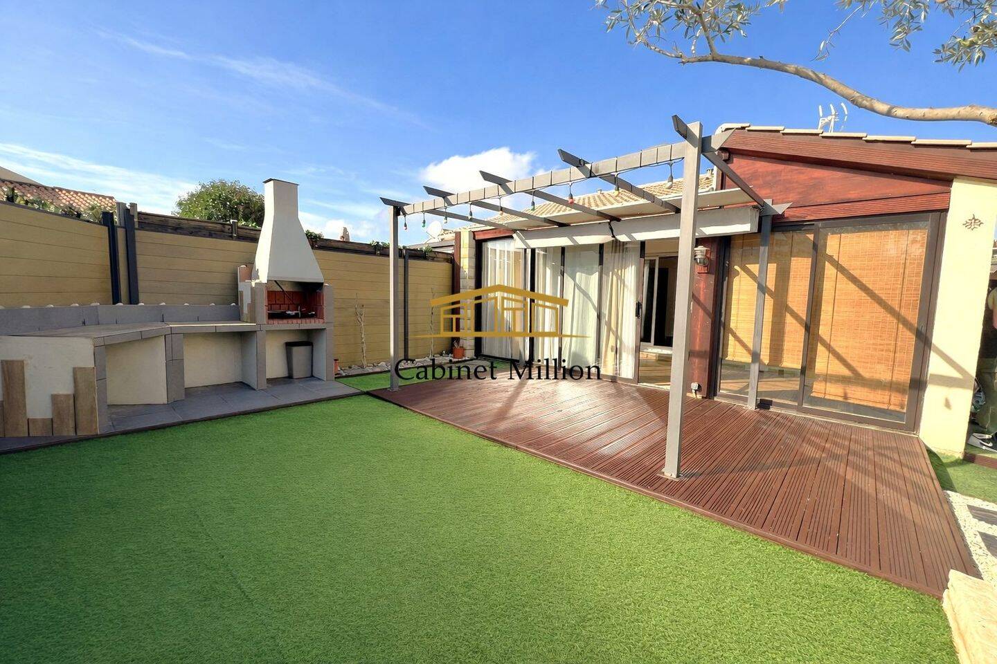 Maison à vendre, 51m², VIC LA GARDIOLE