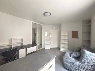 Appartement à louer 425 € 1 pièce 18,3 m² 1er étage Rouen 76000