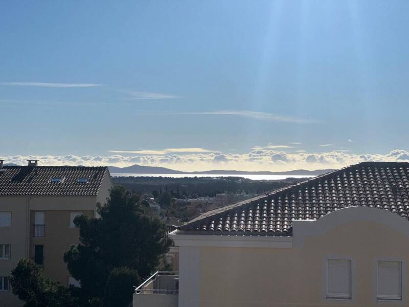 Maison à louer, 70m², HYERES