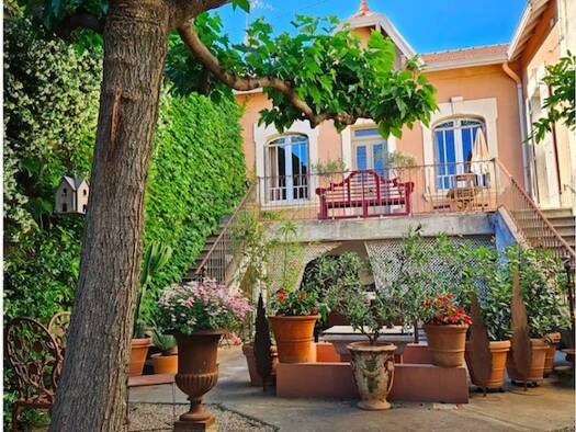 Maison à vendre 299 000 € 7 pièces 4 chambres 253,5 m² 80 m² de terrain Saint-Andiol 13670