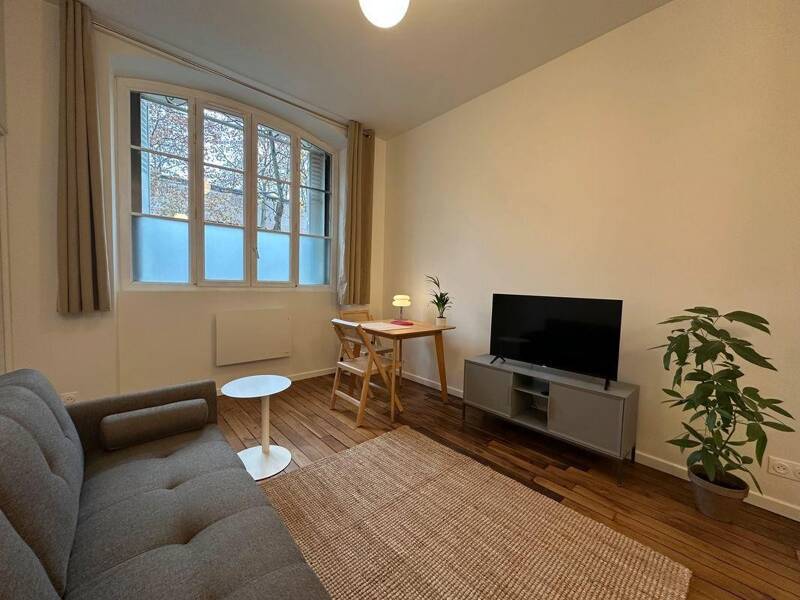 Maison à louer, 32m², PARIS 12E
