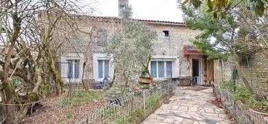 Maison à vendre 135 000 € 5 pièces 3 chambres 125 m² Brie 16590