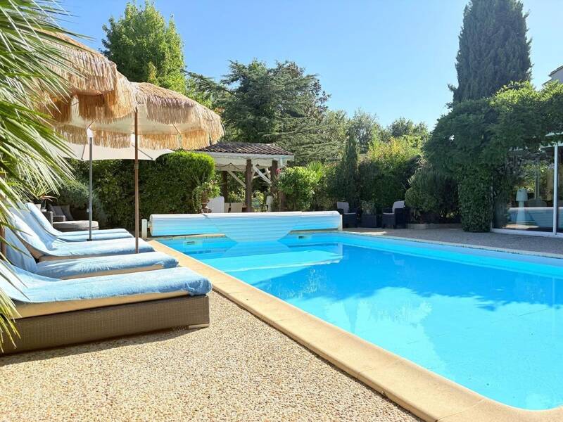 Maison à vendre, 326m², VENDAYS MONTALIVET