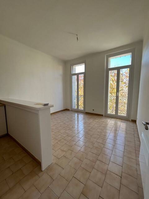 Maison à louer, 35m², HYERES
