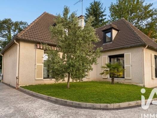 Maison à vendre 615 000 € 7 pièces 6 chambres 165 m² 880 m² de terrain Les Arbres Montfermeil 93370