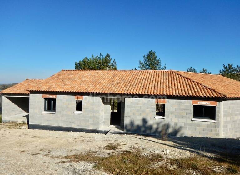 Maison à vendre - Neuf 212 000 € 5 pièces 4<br/>chambres 149 m²<br/>superficie 1 817 m²<br/>terrain Boulazac Isle Manoire 24330