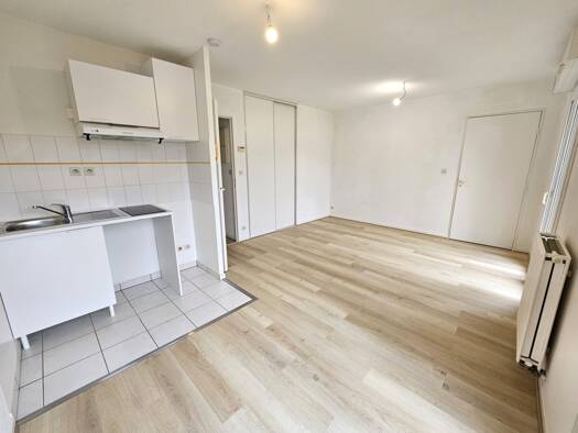 Appartement à louer 635 € 2 pièces 1 chambre 35,2 m² RDC/4 Balma 31130