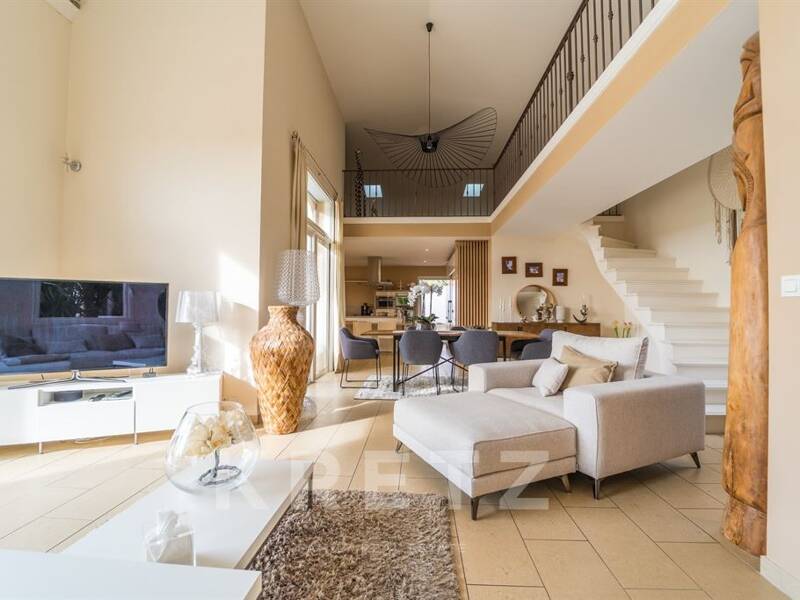 Maison à vendre, 241m², BEZIERS