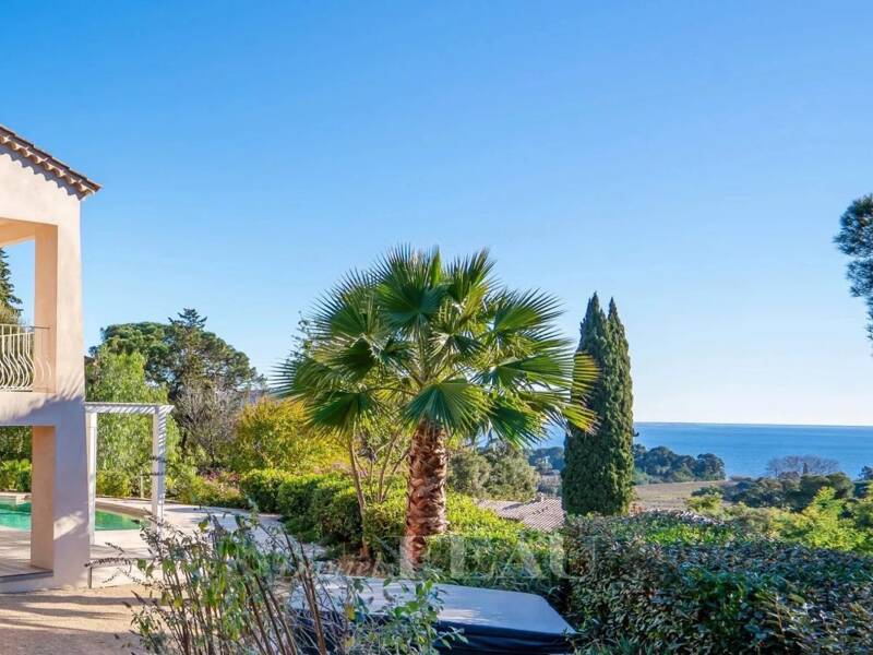 Maison à vendre, 200m², LA CROIX VALMER
