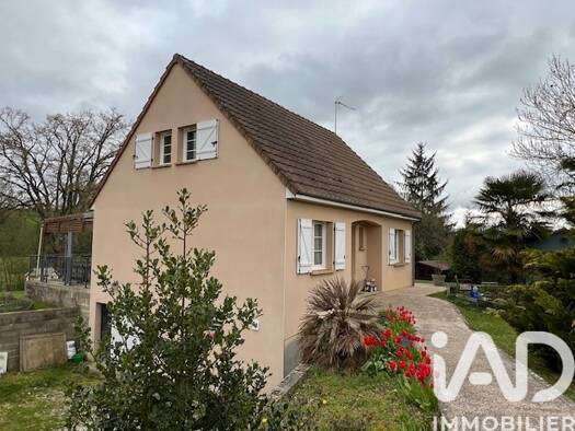 Maison à vendre 184 000 € 6 pièces 4 chambres 95 m² 1 300 m² de terrain La Mesnière 61560