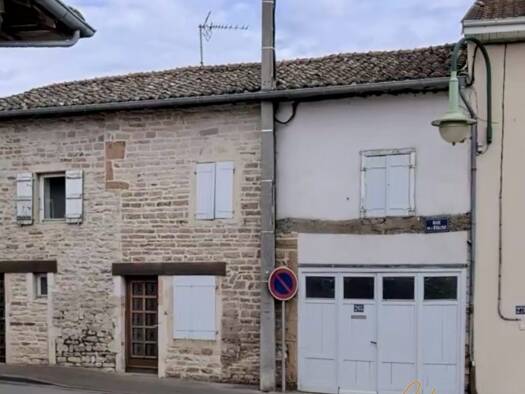 Duplex à louer 650 € 3 pièces 2 chambres 80 m² RDC Feillens 01570