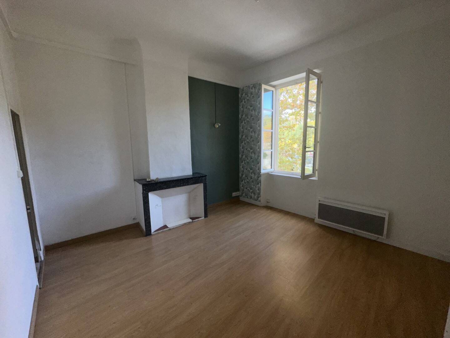 Maison à louer, 67m², HYERES
