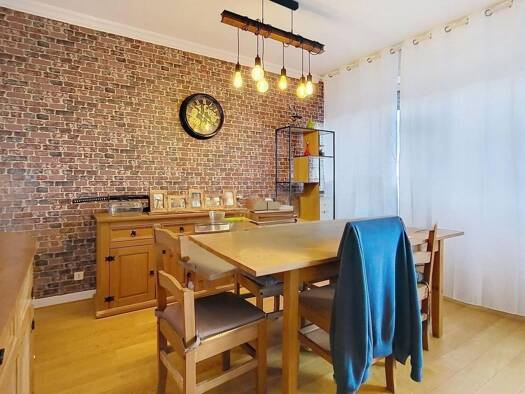 Appartement à vendre 90 000 € 5 pièces 4 chambres 107 m² 5ème étage Centre Ville-Les Marins Châteauroux 36000