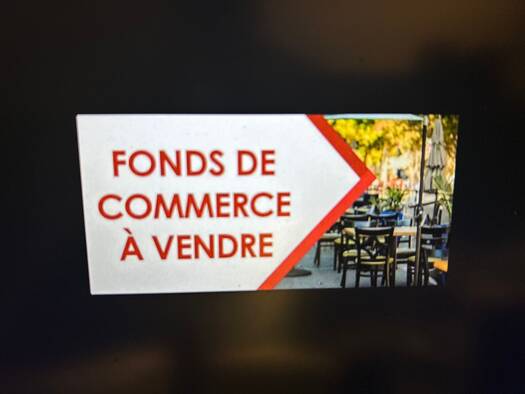 Boutique à vendre Fonds de commerce 153 000 € 325 m² de surface de vente Centre-Hôtel de Ville Limoges 87000