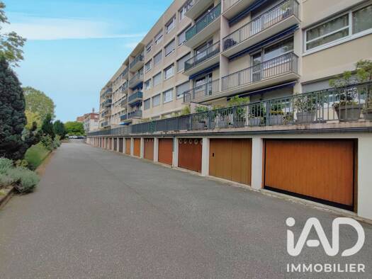 Appartement à vendre 209 000 € 4 pièces 2 chambres 75 m² Étage 1/4 Les Cordeliers Pontoise 95300