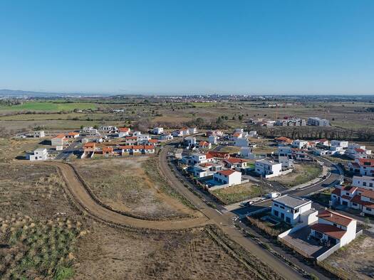 Terrain constructible à vendre 132 000 € 396 m² de terrain Pollestres 66450