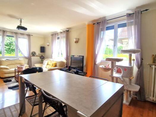 Maison à vendre 369 000 € 5 pièces 3 chambres 110 m² 343 m² de terrain Tilleuls-Champagne Savigny-sur-Orge 91600