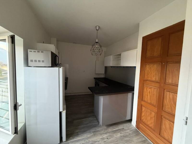 Maison à louer, 51m², DOMENE