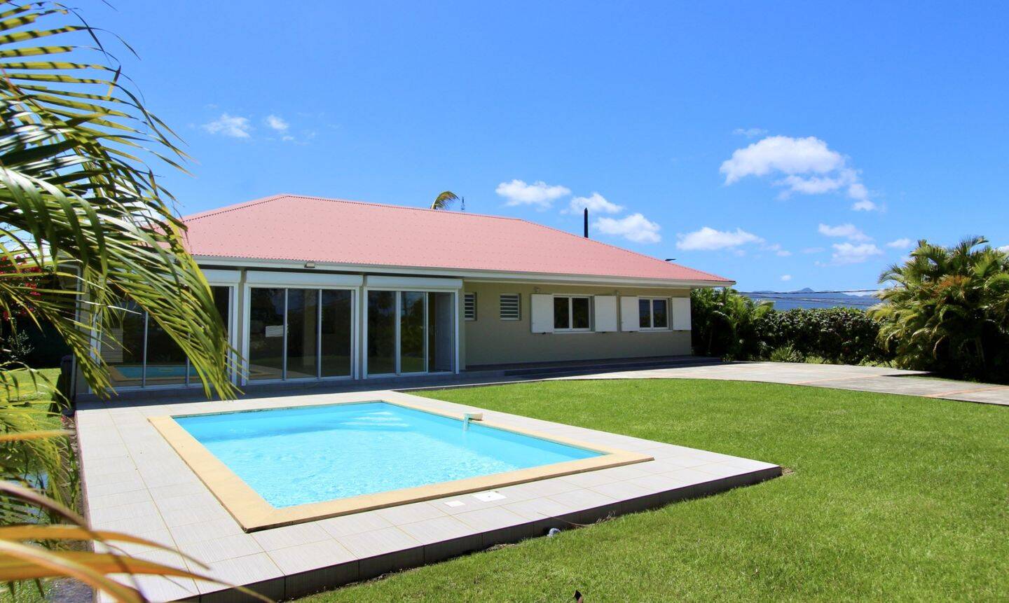 Maison à vendre, 168m², PETIT BOURG