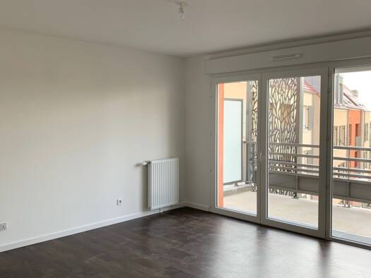 Appartement à louer 1 159 € 3 pièces 2 chambres 64 m² 2ème étage Brou-sur-Chantereine 77177