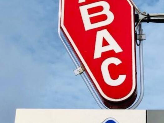 Tabac-Presse-Loto à vendre Fonds de commerce 449 000 € 1 pièce 75 m² de surface de vente Centre Chalon-sur-Saône 71100