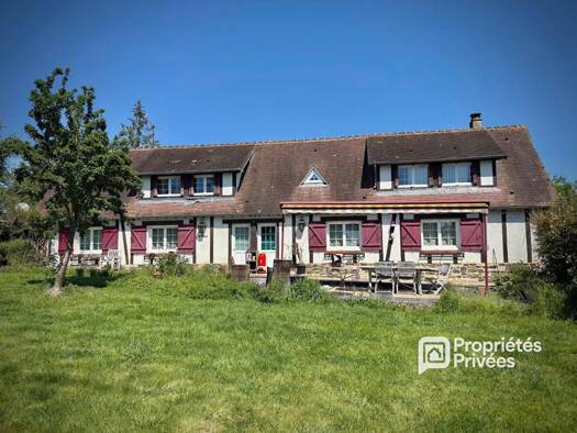 Maison à vendre 299 900 € 5 pièces 3 chambres 157 m² 3 180 m² de terrain Mesnils-sur-Iton 27240