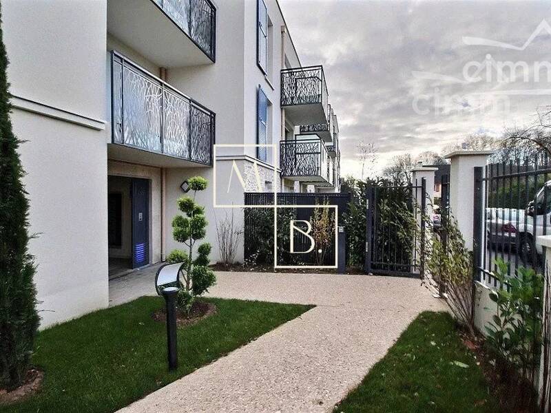 Maison à louer, 42m², COURCOURONNES