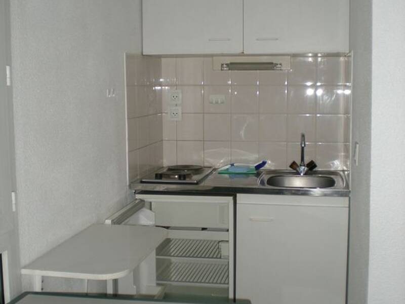 Maison à louer, 17m², LYON 8E