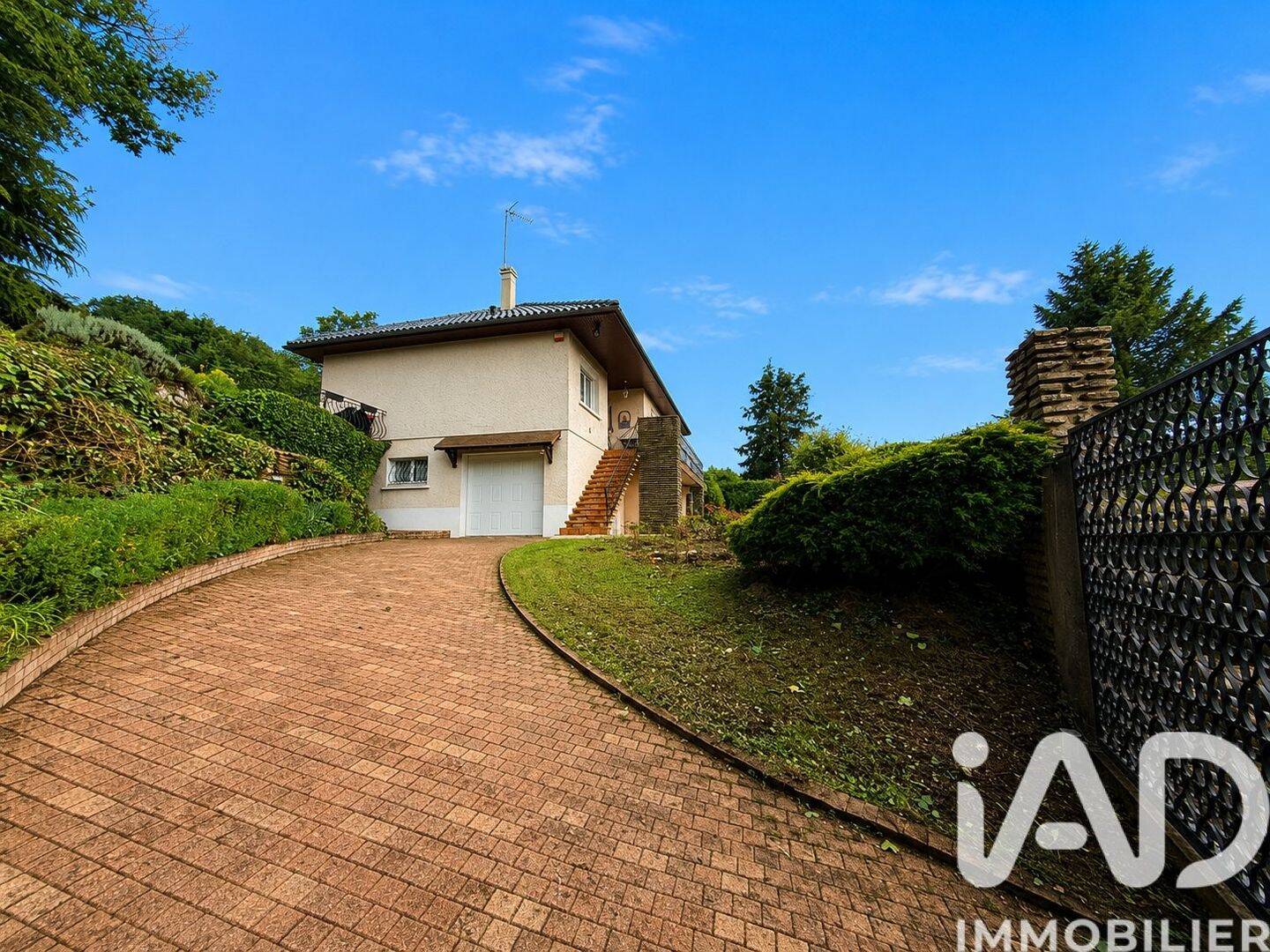 Maison à vendre, 117m², BIARD