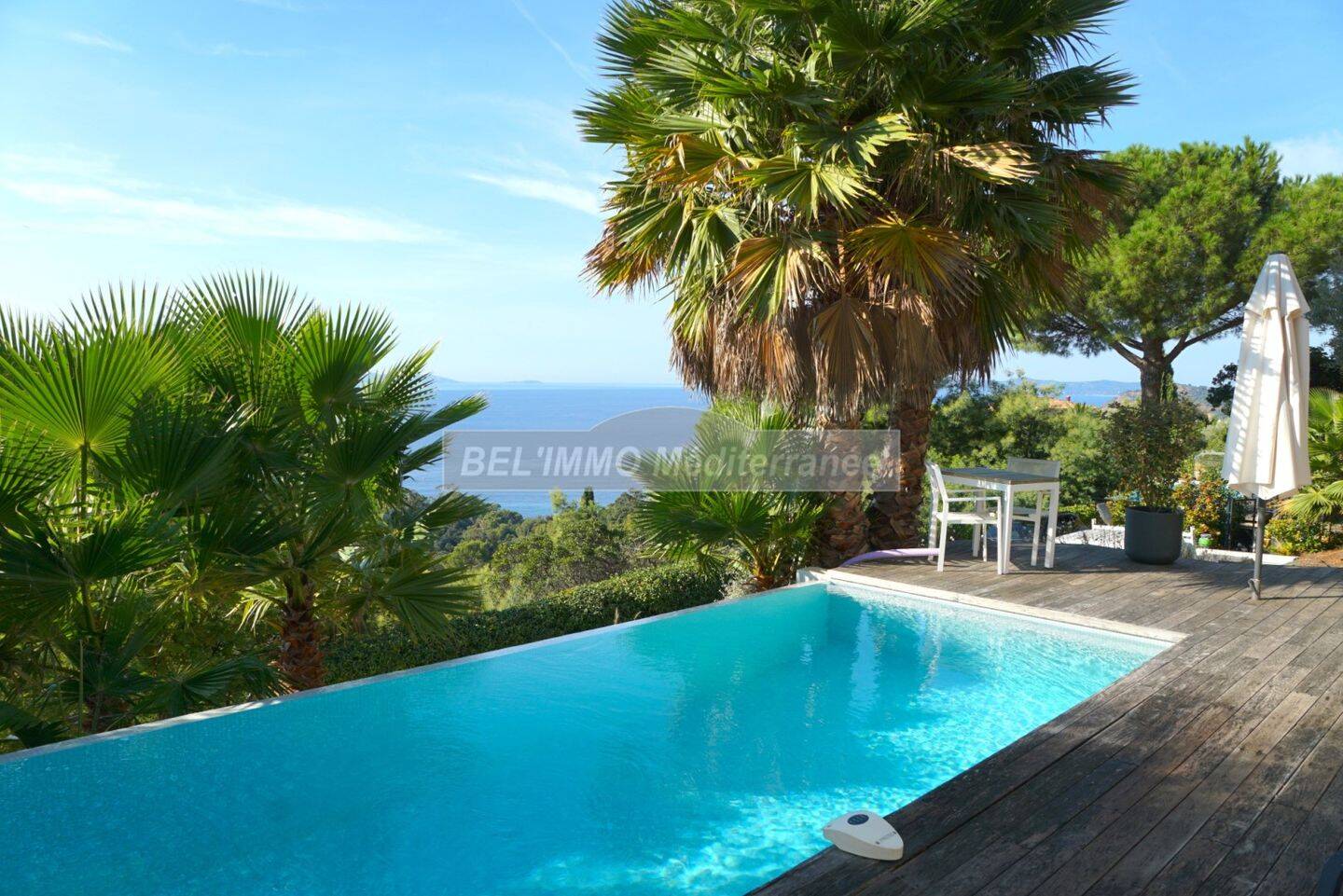 Maison à vendre, 300m², RAYOL CANADEL SUR MER