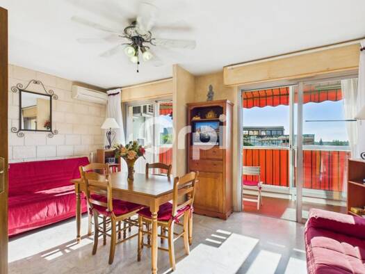 Appartement à vendre 159 000 € 1 pièce 33,3 m² 4ème étage Les Termes Mandelieu-la-Napoule 06210