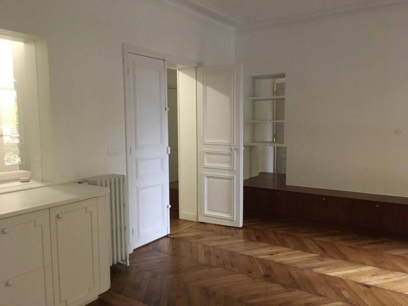 Maison à louer, 80m², PARIS 16E