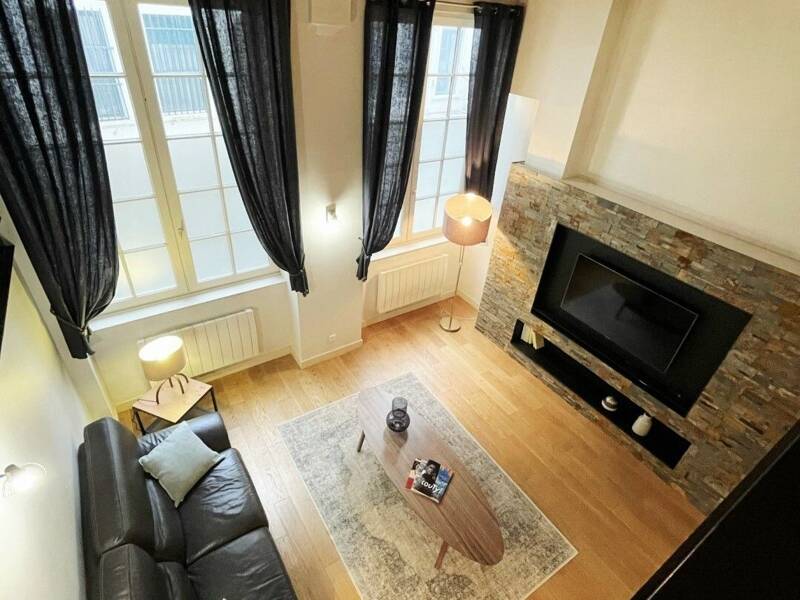 Maison à louer, 104m², LYON 1ER