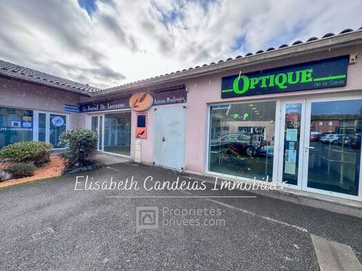 Local d'activités à vendre 193 000 € 120 m² d'espace de stockage Saint-Paul-sur-Save 31530