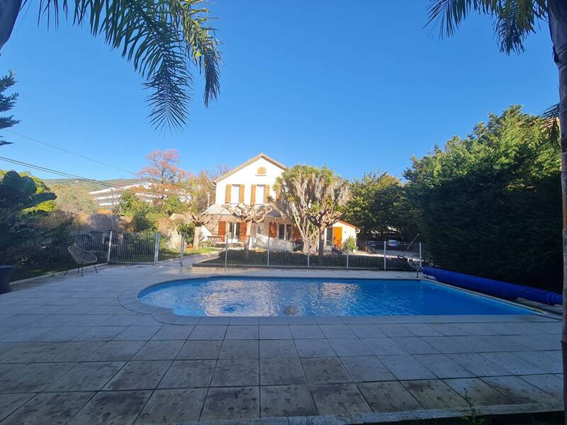 Maison à vendre, 130m², TOULON