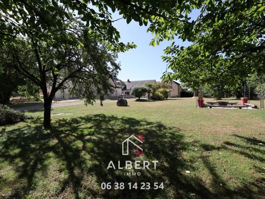 Villa à vendre 627 000 € 18 pièces 12 chambres 1 000 m² Gennes-Val-de-Loire 49350