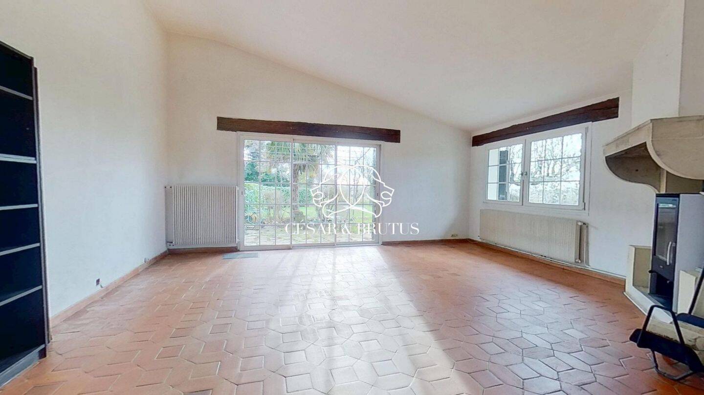 Maison à vendre, 180m², SAINT TRIVIER SUR MOIGNANS