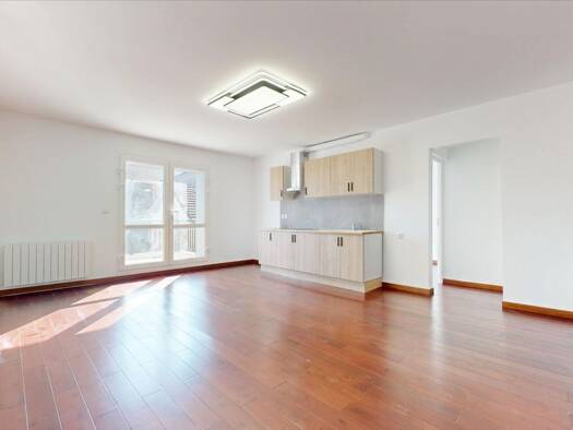 Appartement à louer 1 110 € 3 pièces 3 chambres 62,7 m² Étage 1/1 Houtaud 25300
