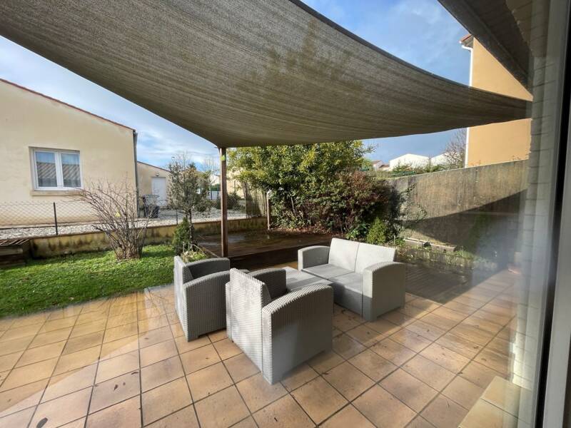 Maison à louer, 90m², SAINTES