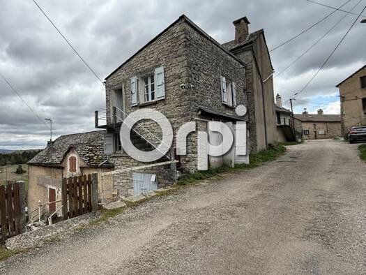 Maison à vendre 78 000 € 2 pièces 1 chambre 50 m² 30 m² de terrain Hures-la-Parade 48150