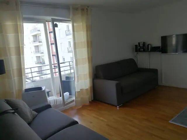 Maison à louer, 28m², COURBEVOIE